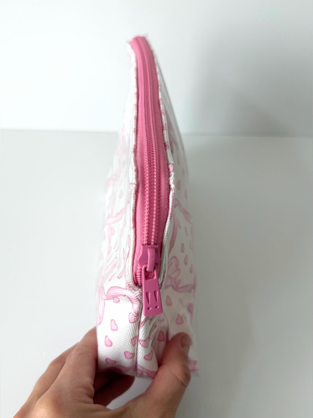 LoveShackFancy x Roller Rabbit Baby Bow Hearts Toiletry Case in Pink - Picture 3 of 6